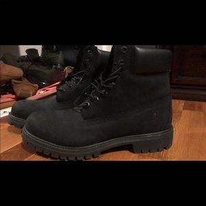 Black Timberlands